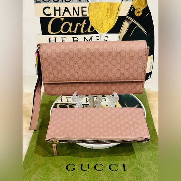 Gucci Handbags - GUCCI GG Gucci’sima Wristlet Wallet Clutch Coins Insert COA Fit Iphone Pro Max